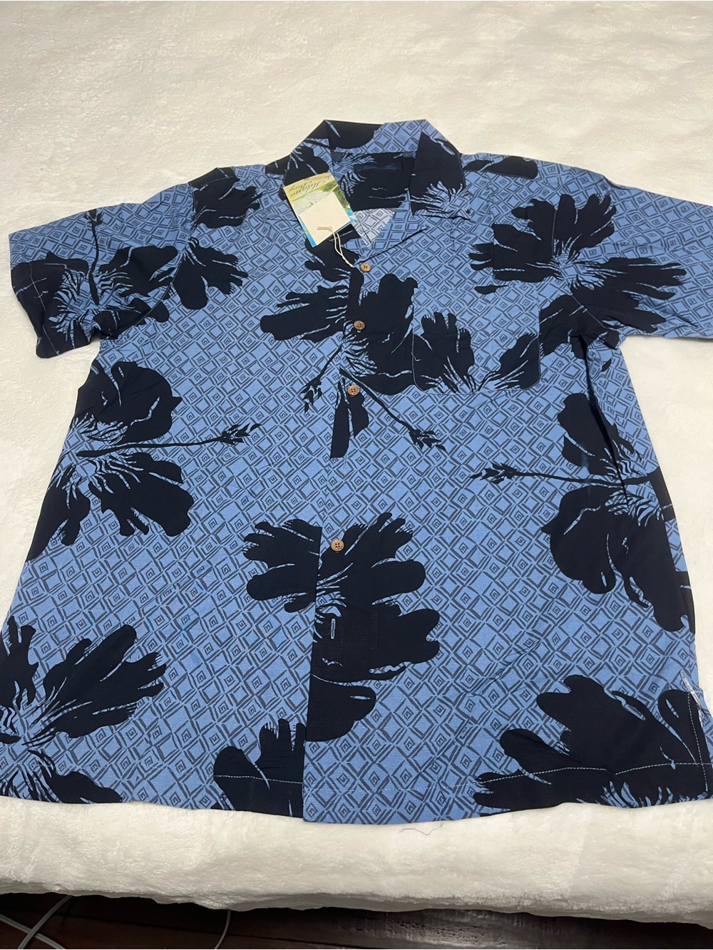 Milano Bay Blue Short-Sleeve Floral Button-Up Top